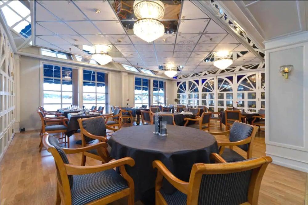 Clarion Hotel Tyholmen Arendal Ngoại thất bức ảnh
